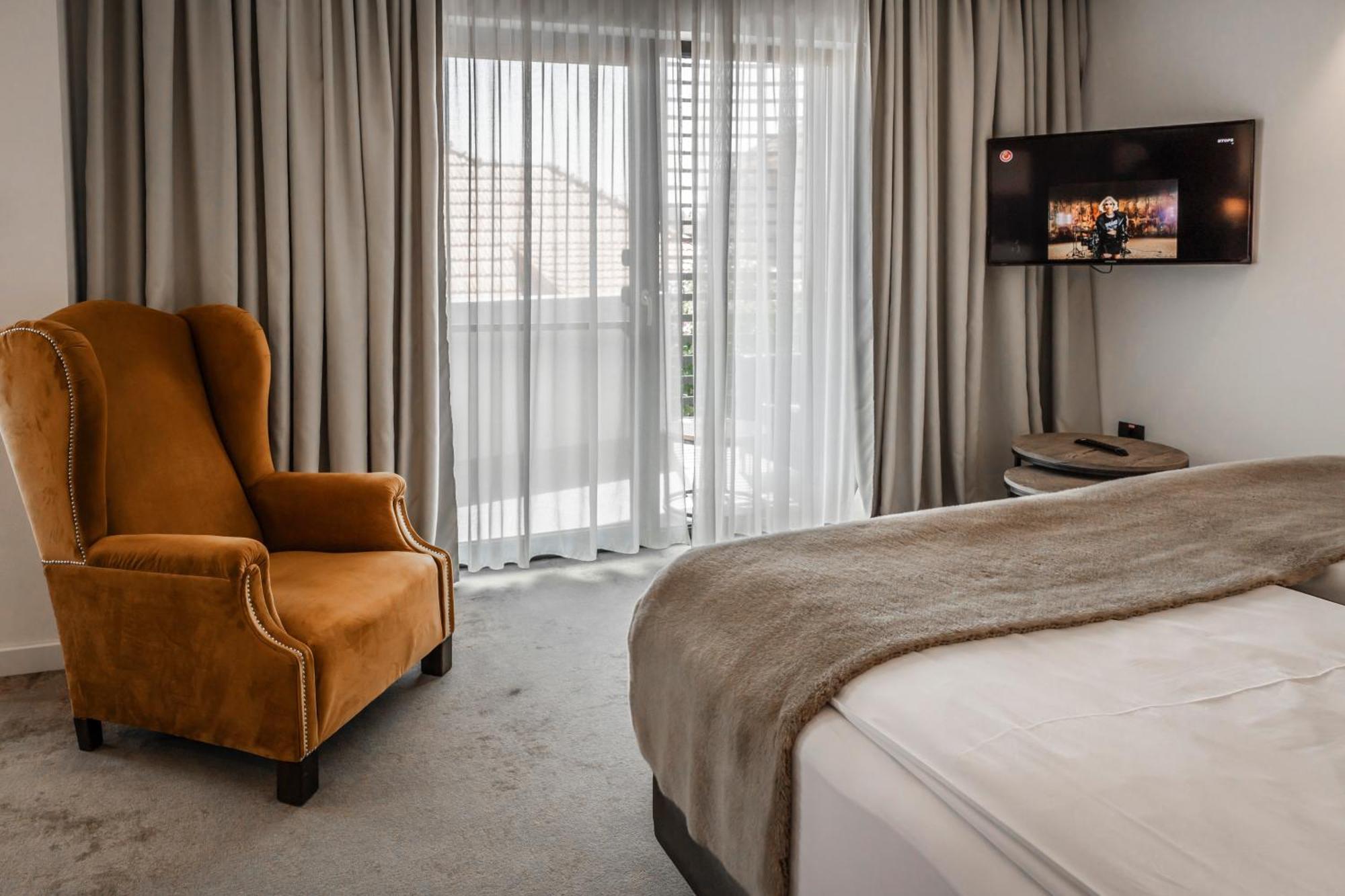 Charm Boutique Hotel 사투마레 외부 사진
