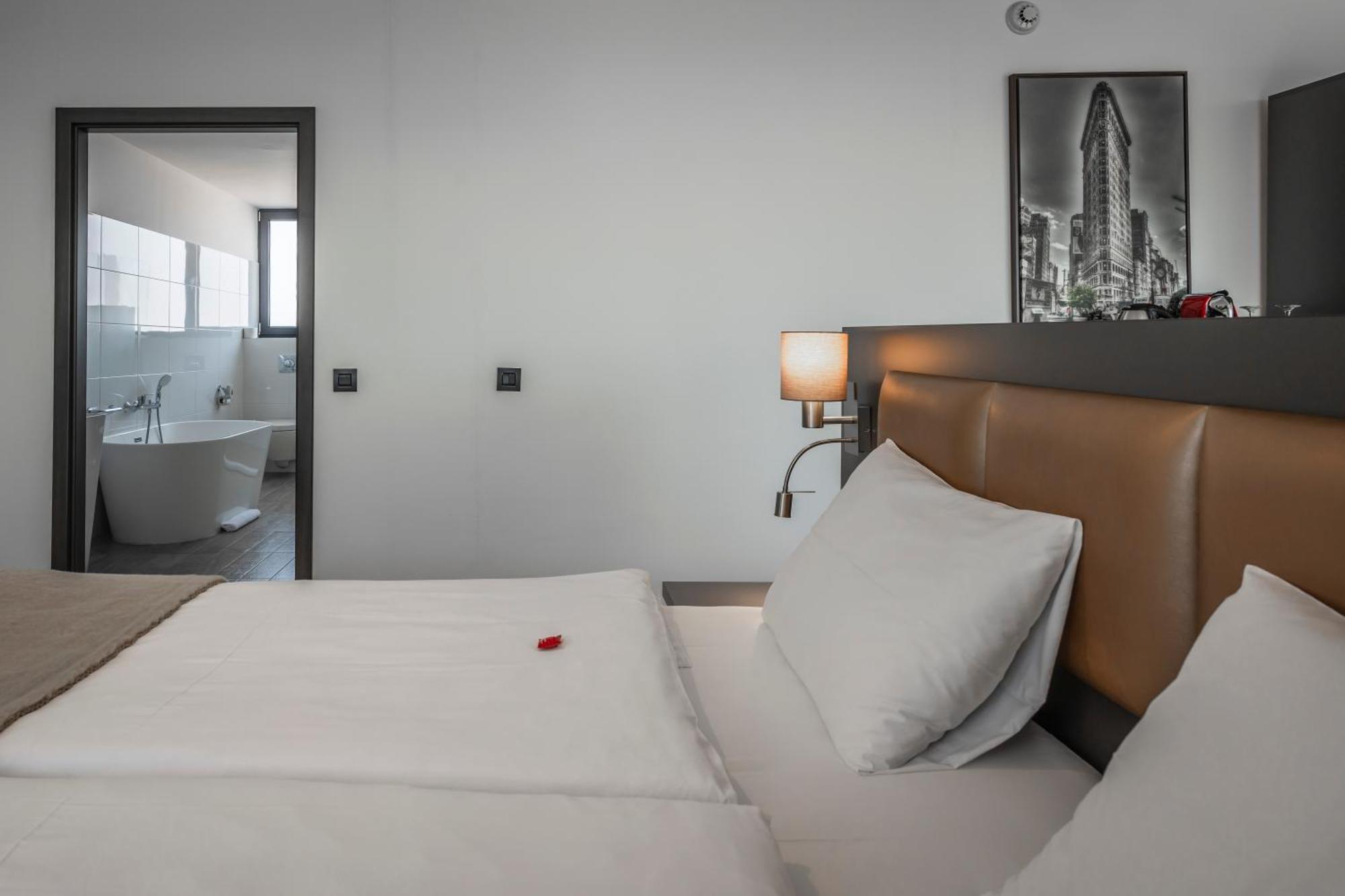 Charm Boutique Hotel 사투마레 외부 사진